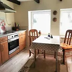 1 Nordsee Gulfhof Dornum - Mit Grossem Garten Апартаменты