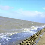 Апартаменты 1 Nordsee Gulfhof Dornum - Mit Grossem Garten *