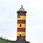 1 Nordsee Gulfhof Dornum - Mit Grossem Garten Апартаменты Roggenstede